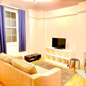 tower-bridge-immaculate-one-bed.brighton-hotels-england.com/